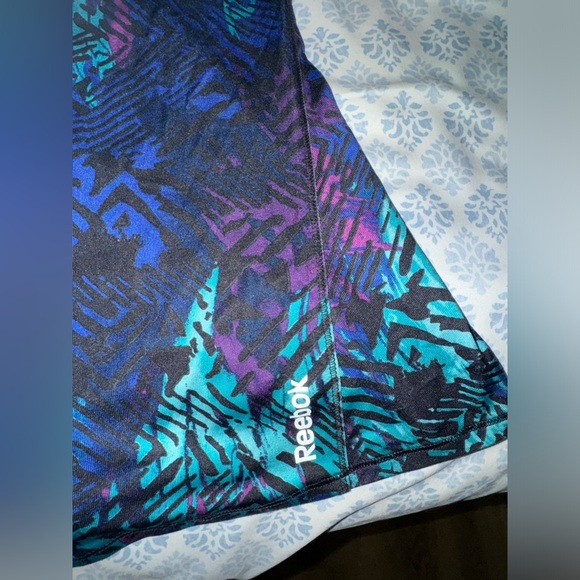 Women’s Reebok running tank top - Picture 2 of 6